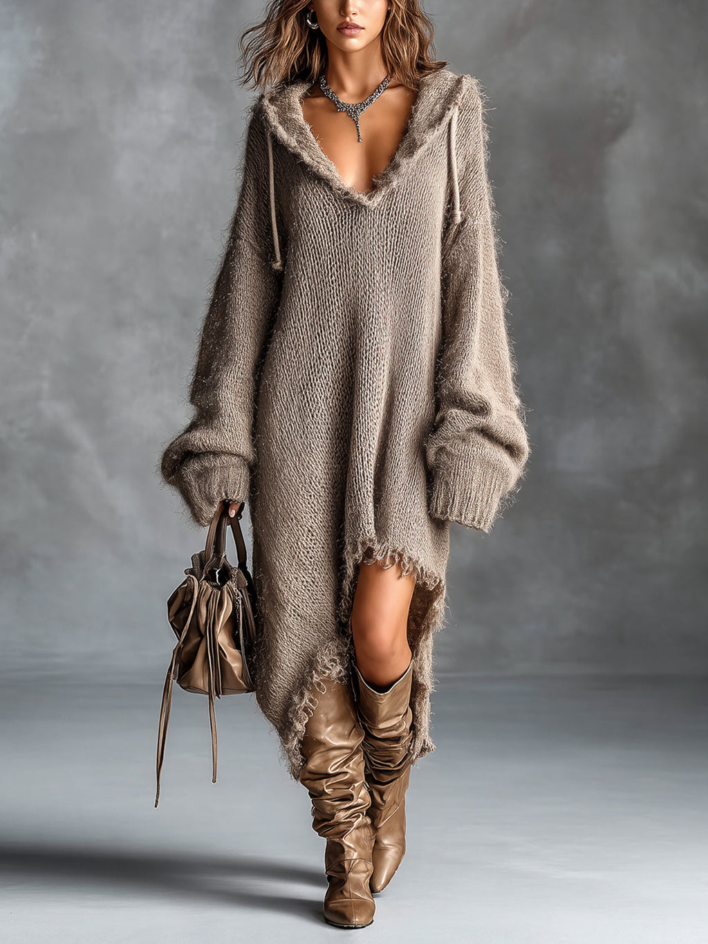 Linden | Vestido Midi de Punto Afelpado con Capucha