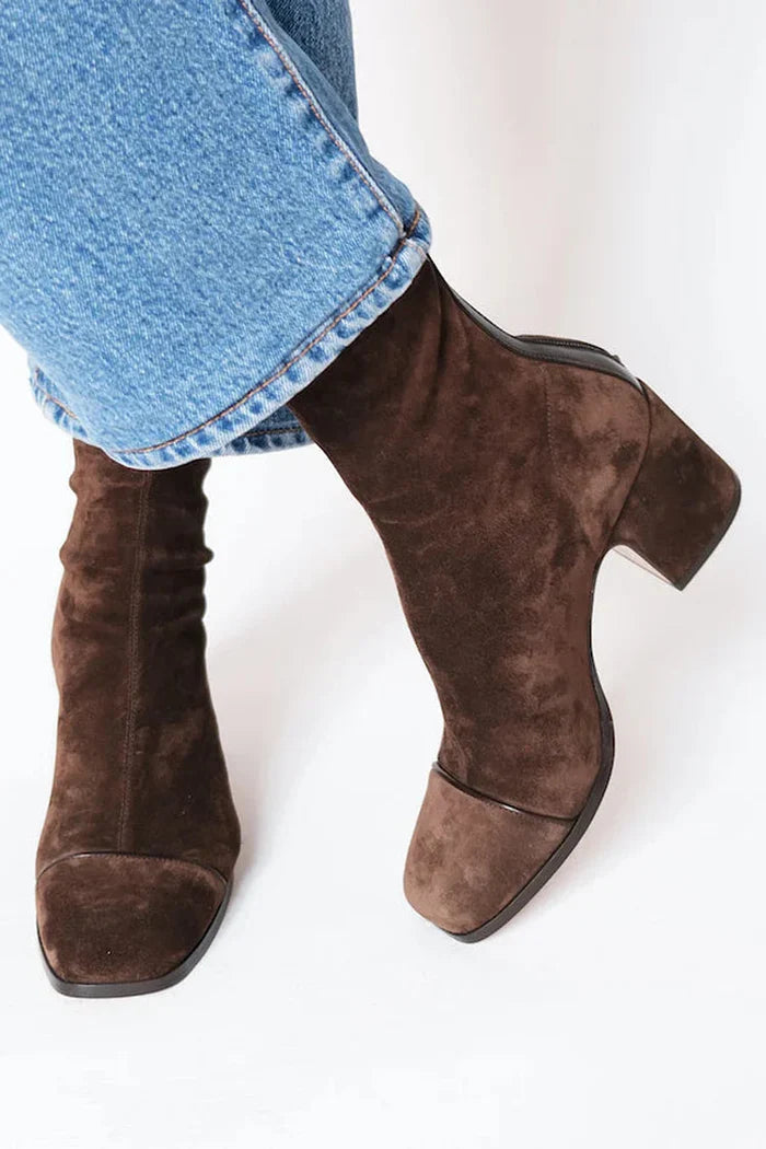 Ava – Botas de tacón elegantes