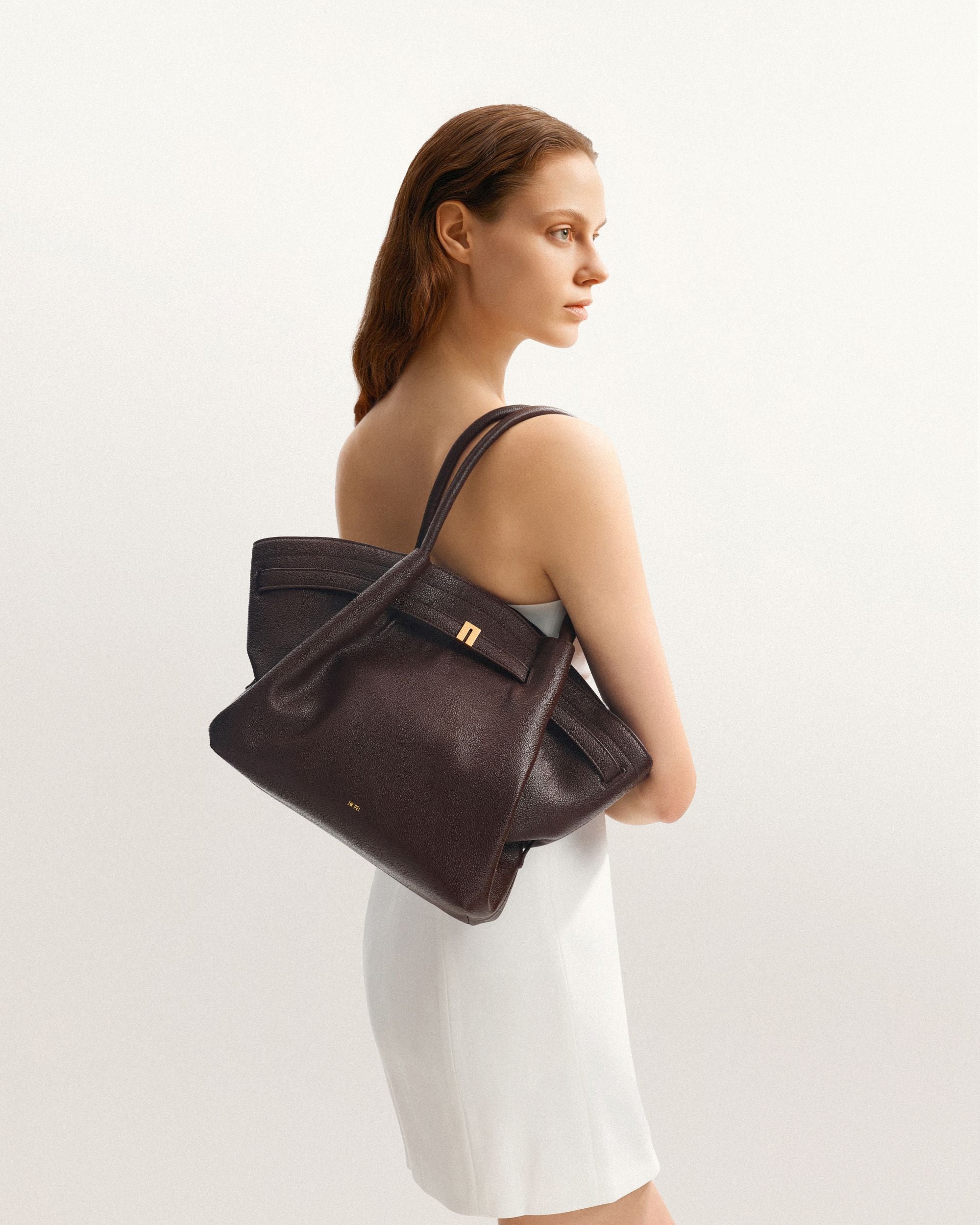 Hana Medium Synthetic Suede Tote Bag – Black