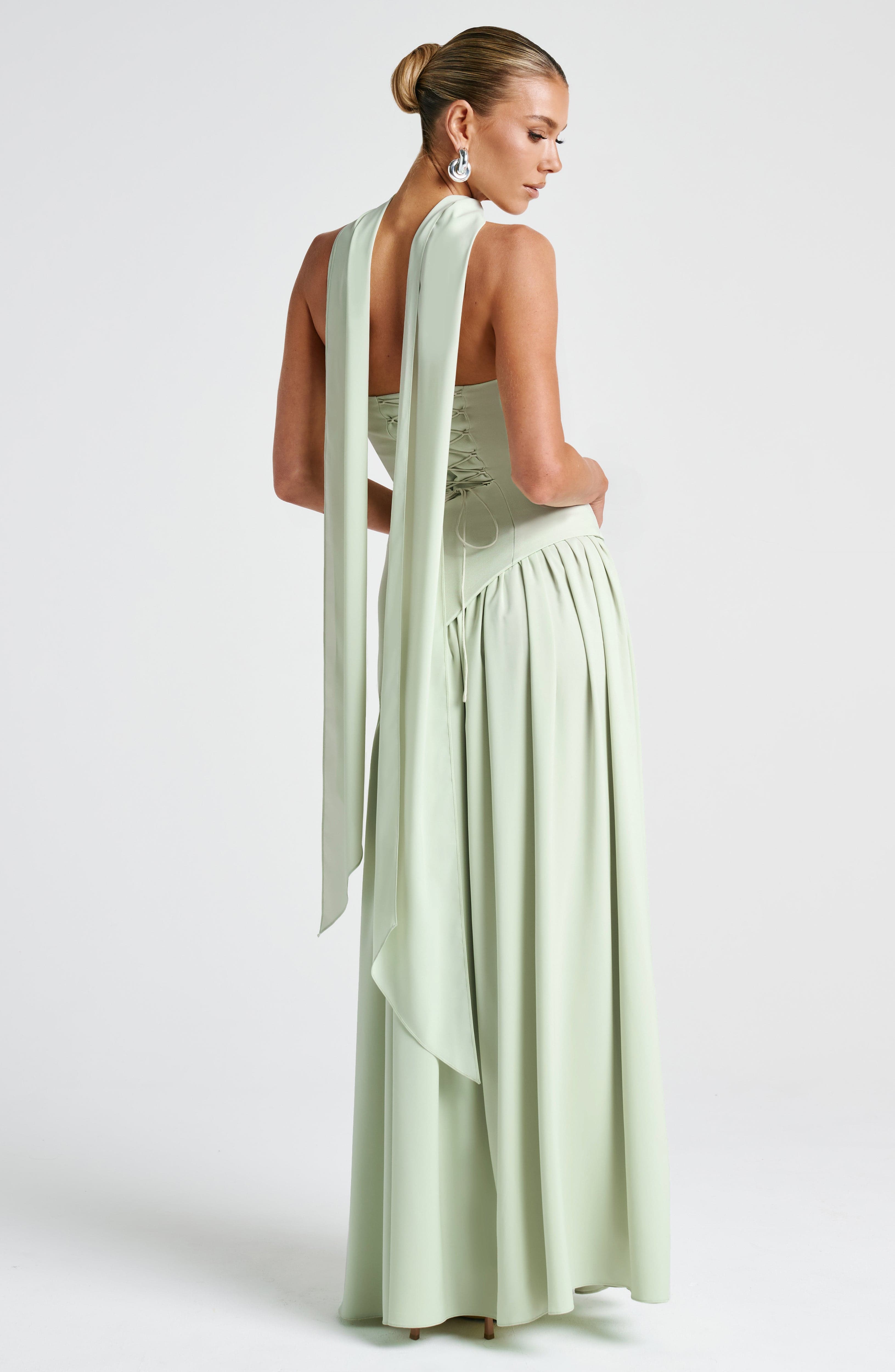 Vestido Maxi Sin Tirantes para Mujer con Abertura Alta y Cintura Asimétrica