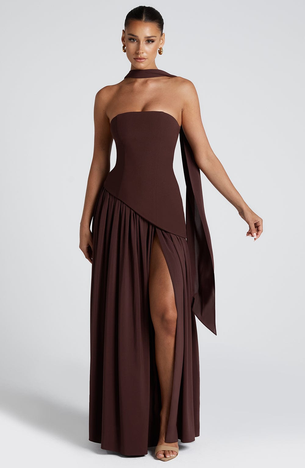 Vestido Maxi Sin Tirantes para Mujer con Abertura Alta y Cintura Asimétrica